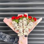 Ayıcık ve Solmayan Gül Buketi