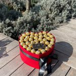 İçinde Rocher Çikolatalı Kalpli Kutu
