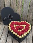 Aşkın Kalbi Ferrero Rocher ve Kırmızı Güller