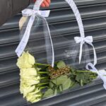Çantada Beyaz Güller